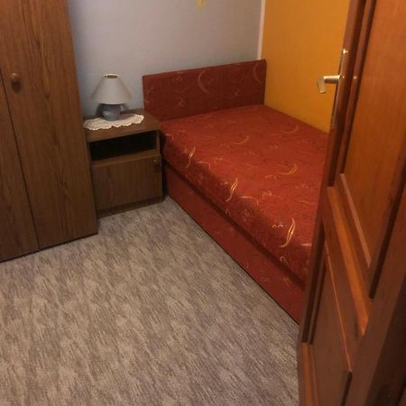チェーセクトマイElizabet Apartmanアパートメント エクステリア 写真