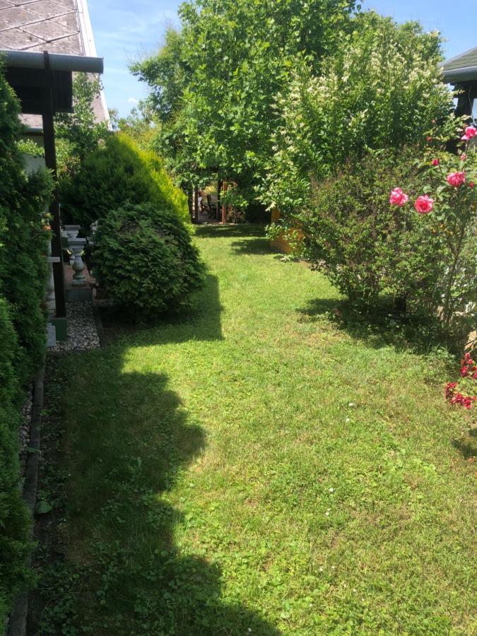 チェーセクトマイElizabet Apartmanアパートメント エクステリア 写真